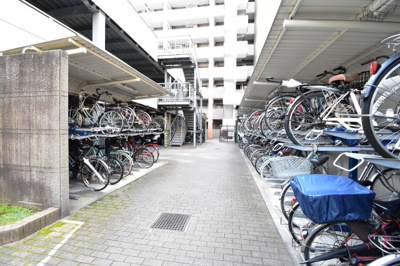 【駐輪場】 | クレストフォルム鶴見グランステージ | 敷地内駐輪場です。