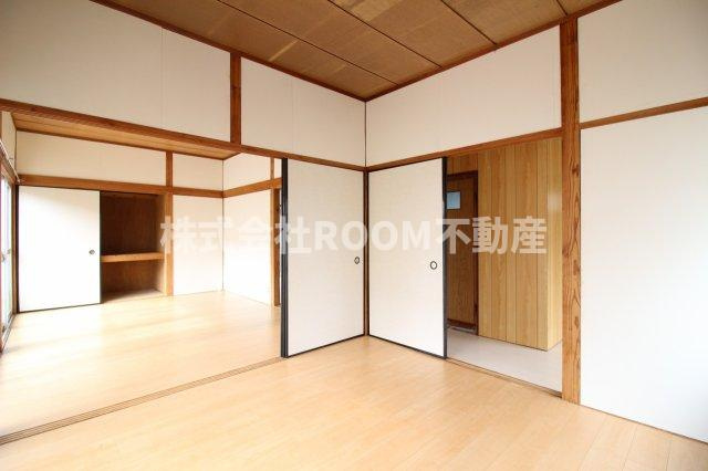 コスモスハウスの居間・リビング|こちらのリビングで趣味の時間をお楽しみください