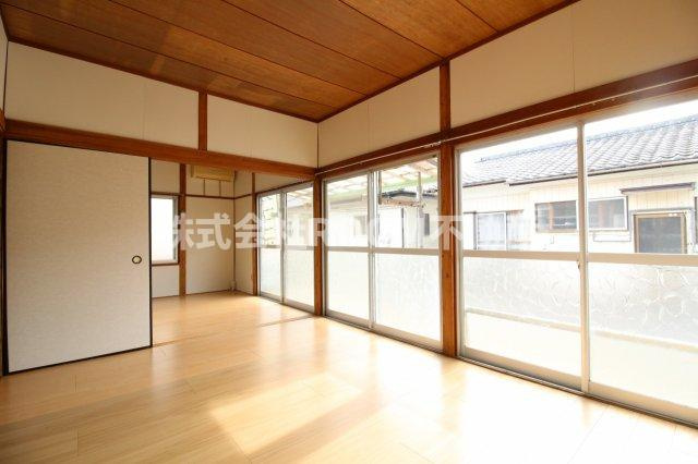 コスモスハウスの居間・リビング|リビングです