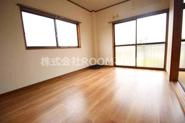 コスモハウスの居間・リビング