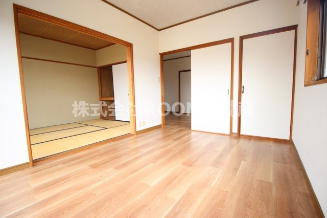 コスモハウスの居間・リビング