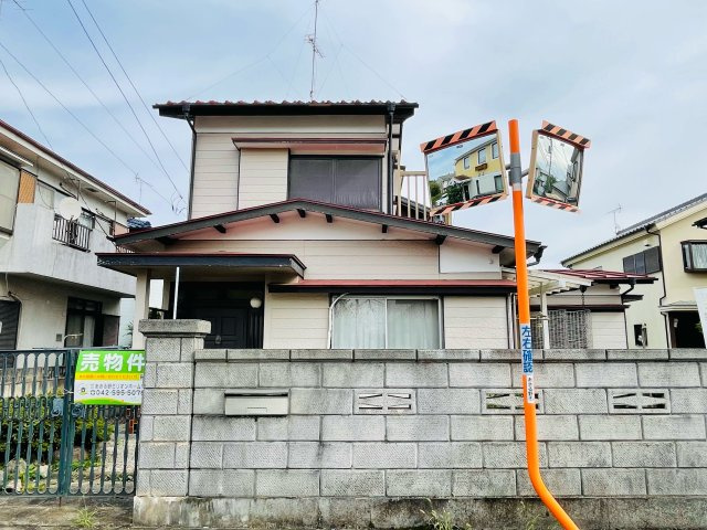 あきる野市瀬戸岡　古家付売地の外観