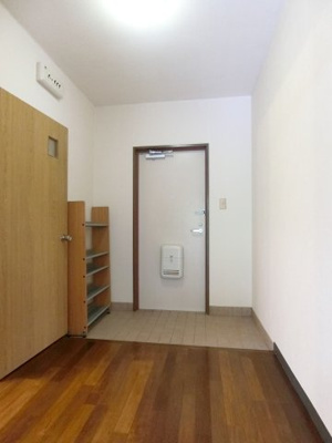 【玄関】 | MINTスクエアみささ | 101の画像（間取同タイプ：イメージ）