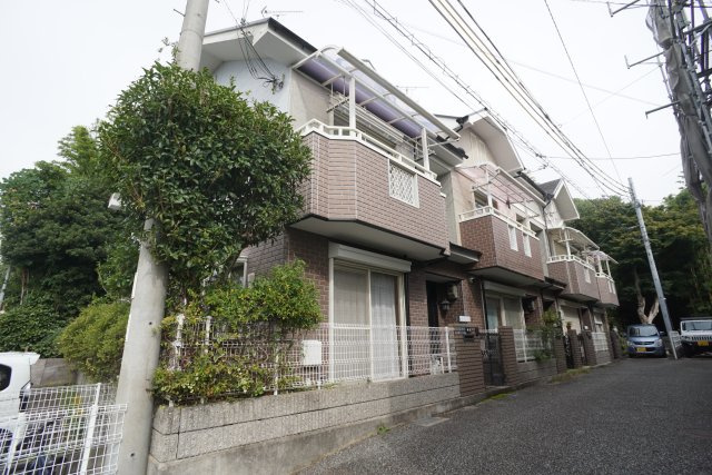 売布3丁目テラスハウスの外観