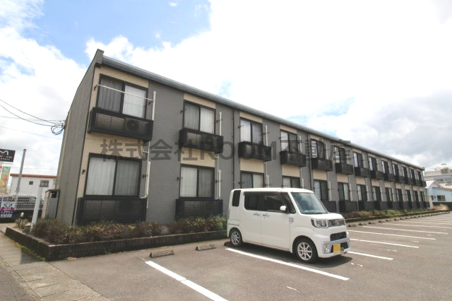 レオパレス一ツ葉