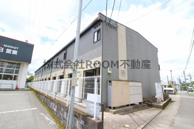 レオパレス一ツ葉の外観