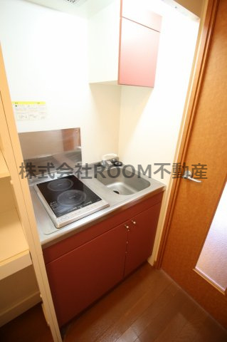 レオパレス一ツ葉のキッチン