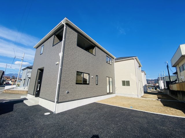 新築　桐生市相生町第15　クレイドルガーデン　１号棟の外観|　どうどう完成！ご内覧等、お気軽にお問合せください♪　							

