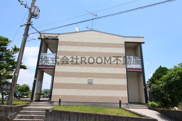 レオパレスＭＯＯＮの外観