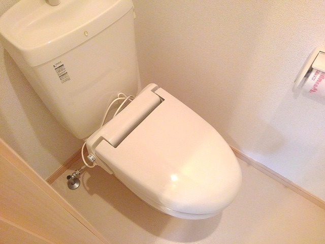 習志野市津田沼６丁目のアパートのトイレ|トイレ