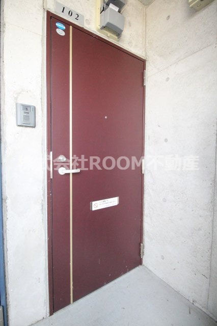 センチュリー21金田F棟の玄関|きれいな玄関です