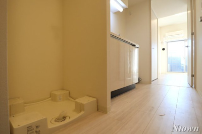 【ロビー】 | プレサンス上前津フィット | 落ち着いたロビーです