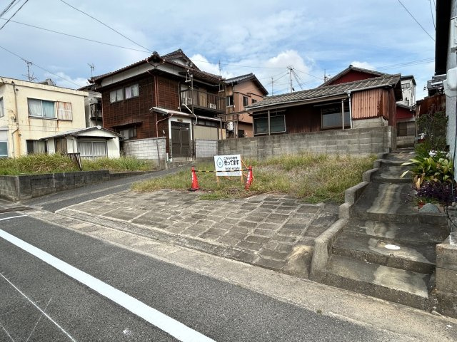 安岡本町1丁目2069番38の外観