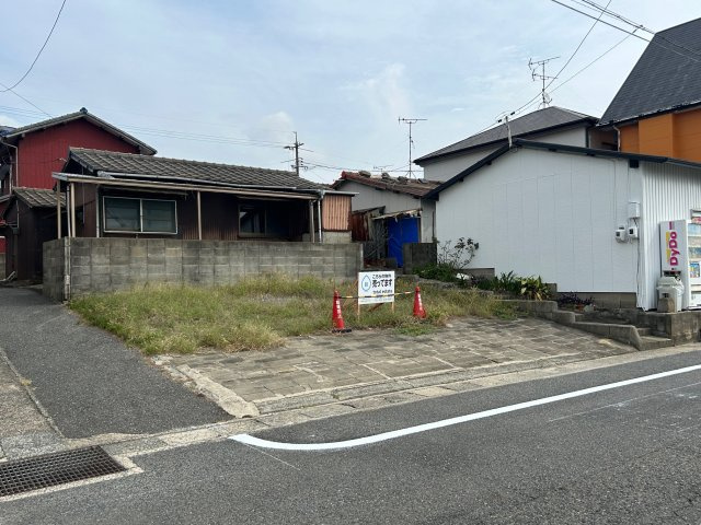 安岡本町1丁目2069番38の外観