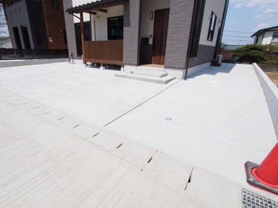 【駐車場】 | 新築戸建　本宮市仁井⽥字村⼭　2号棟