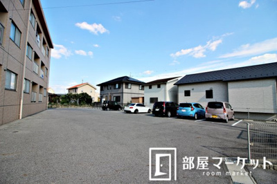 【駐車場】 | ヴィクトリー