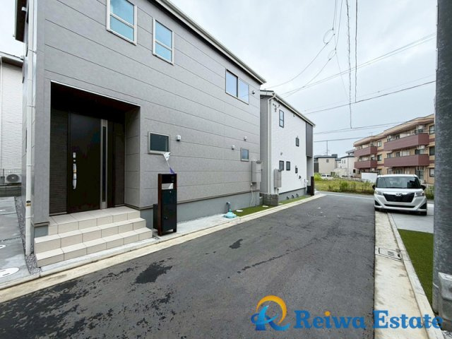 新築戸建　茅ヶ崎市松林2丁目　全10棟の前面道路含む現地写真