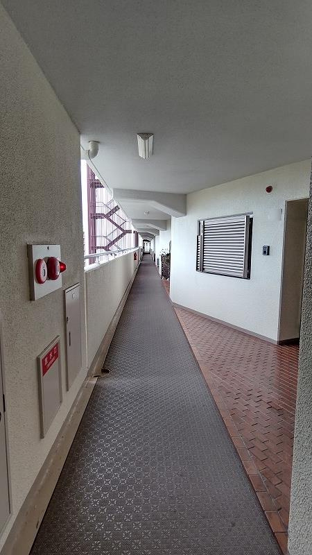 コンドミニアム千里中央のその他共用部分|物件前通路