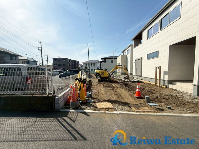 新築戸建　茅ヶ崎市松林2丁目　全10棟の前面道路含む現地写真