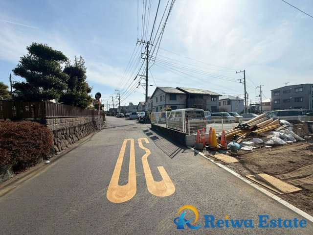 新築戸建　茅ヶ崎市松林2丁目　全10棟の前面道路含む現地写真