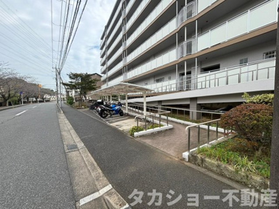 【外観】 | 稲毛パークハウスE棟 | 外観は落ち着いています