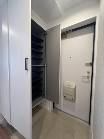 【玄関】フローレンス井口台 