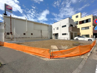 【外観】 | 南東角地につき開放感があり陽当り・通風良好
2024年9月20日撮影