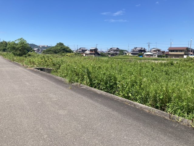 西条市河原津の売地の外観