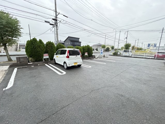 ル・グラン・リヴィエールの駐車場