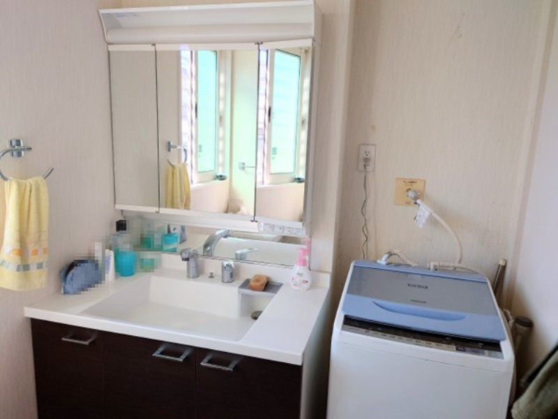 売中古戸建　藤枝市光洋台の独立洗面台