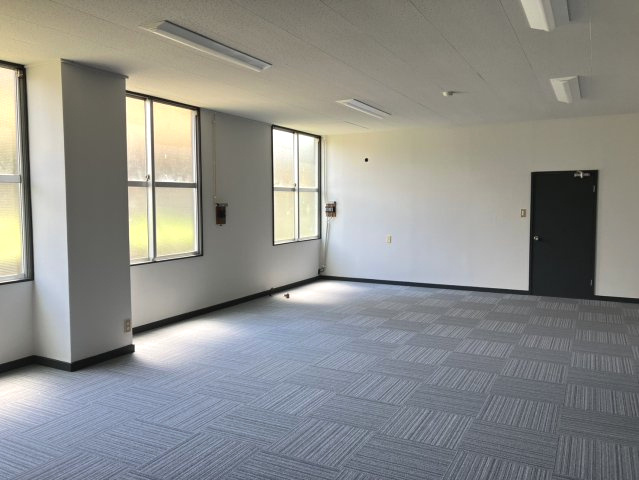 蒲郡事務所の内装