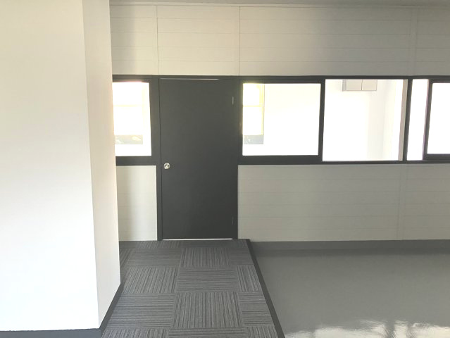 蒲郡事務所の内装