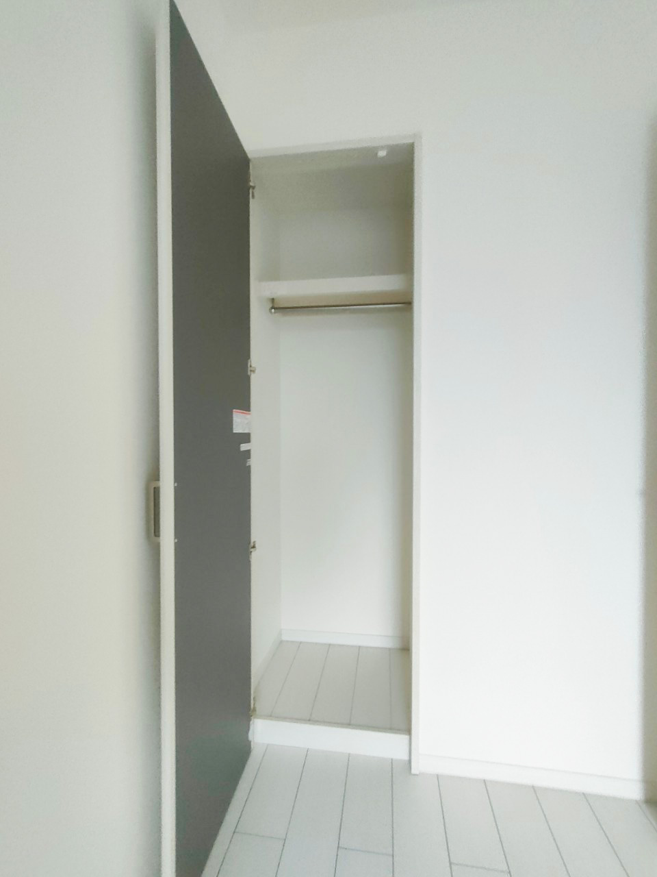 レックスハイム吉川の収納|たっぷりとした収納スペースです