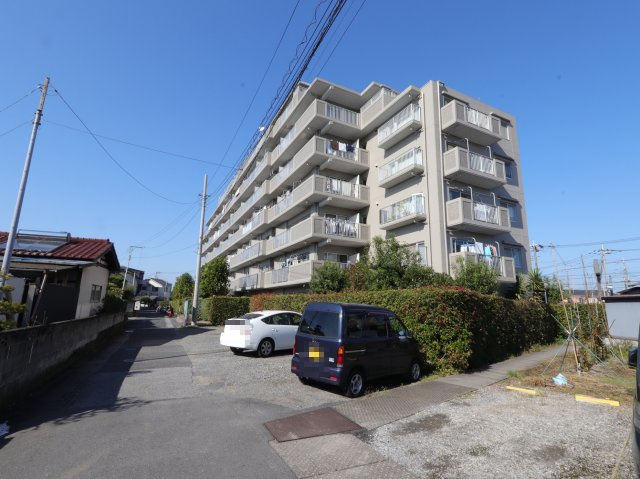 レックスハイム吉川の外観|外観です