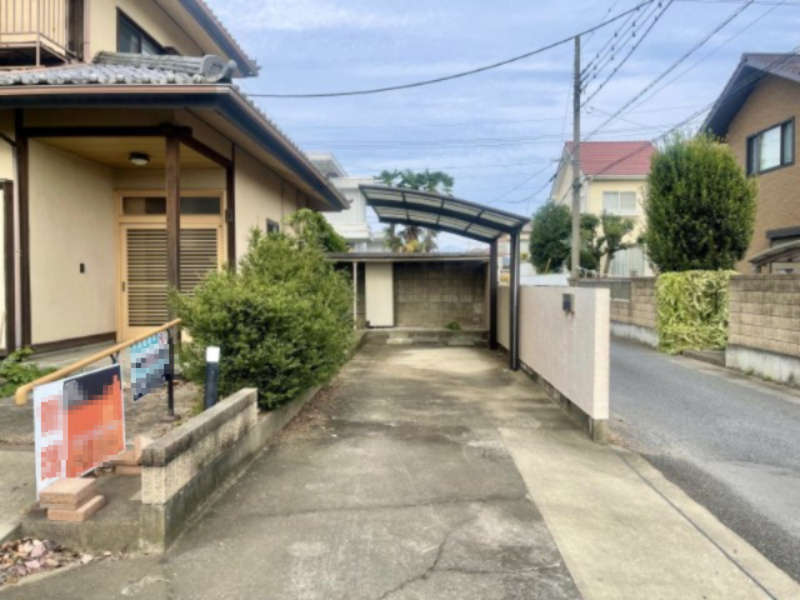 【中古戸建】伊勢崎市今泉町の駐車場|■駐車場