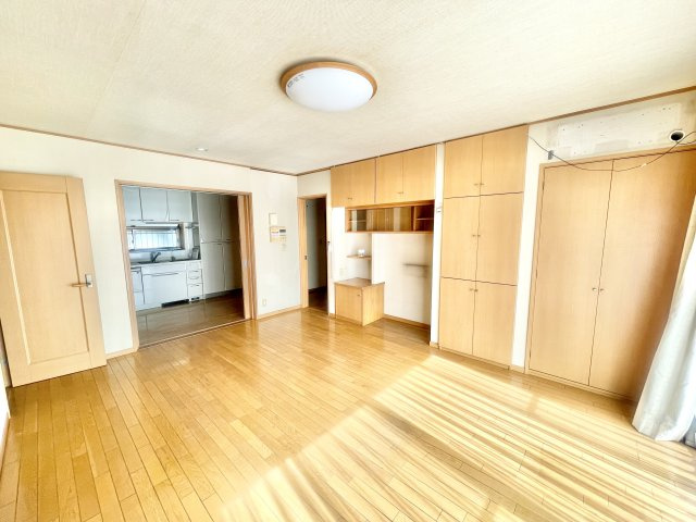 【中古戸建】伊勢崎市今泉町の居間・リビング|■リビング