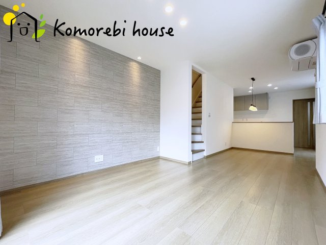 西区内野本郷　新築一戸建て　CHELINO　01の居間・リビング|ゆったり過ごせるリビングです