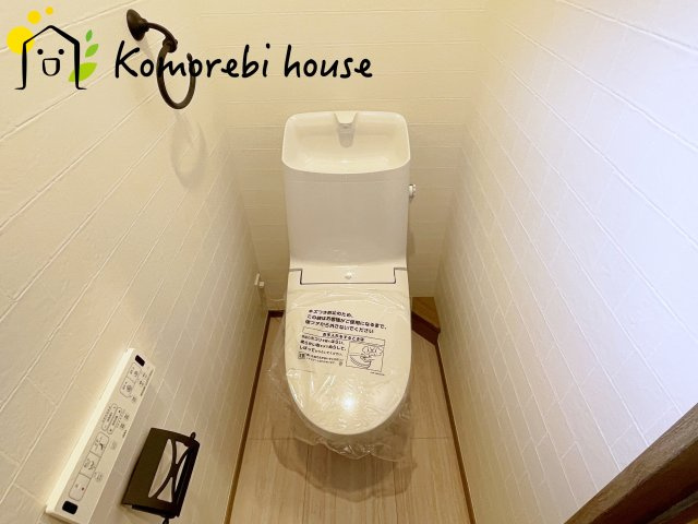 西区内野本郷　新築一戸建て　CHELINO　01のトイレ|コンパクトで使いやすいトイレです