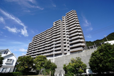 【外観】 | 【上質リノベ】フローレンス井口台 | 現地（2024年10月30日11：00頃）撮影