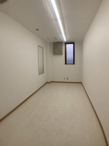 沢田新田一棟貸倉庫の居間・リビング