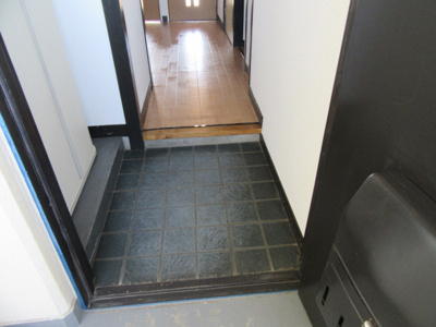 【玄関】 | 佐久昭和ビル