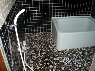 【浴室】 | 松園貸家 | 浴室　シャワー付き