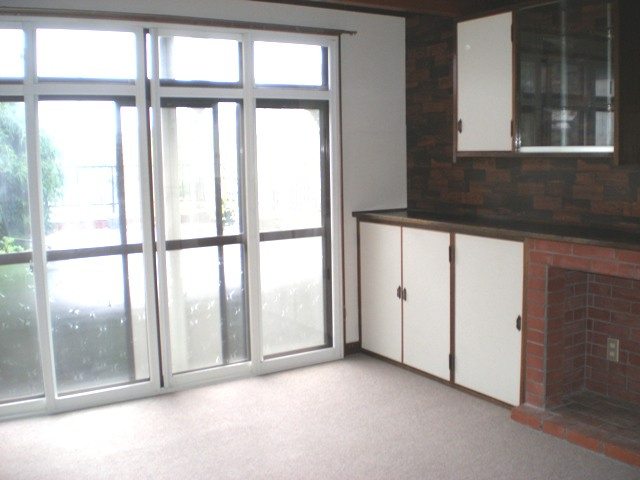 【洋室】 | 松園貸家 | 12帖洋室