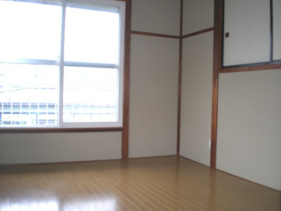 【洋室】 | 松園貸家 | ２階洋室