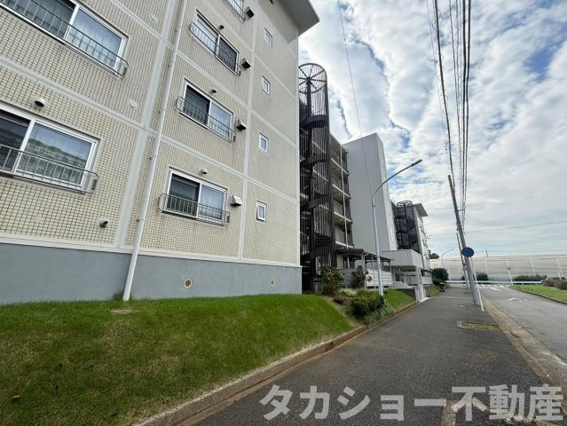 稲毛ファミールハイツ　18号棟