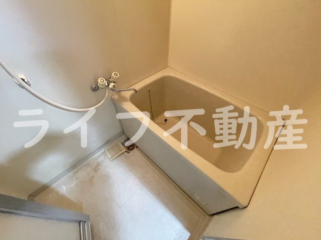 リヴィエールカンパーニュの浴室|落ち着いた空間のお風呂です