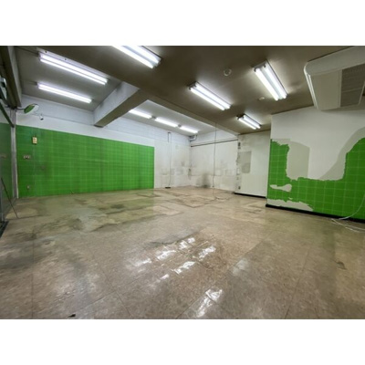  | ハイツ駒（ハイツ コマ）【　1階路面店　】