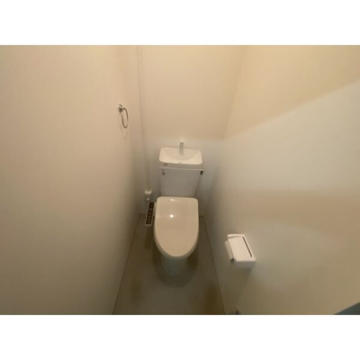  | ハイツ駒（ハイツ コマ）【　1階路面店　】