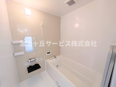 【浴室】 | 袋井市春岡 中古戸建て | 風呂です