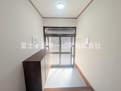 【玄関】 | 袋井市春岡 中古戸建て | 玄関です